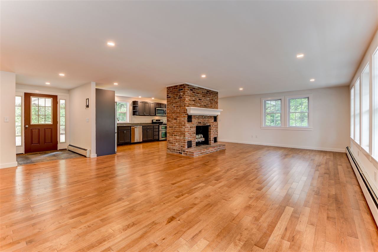 291 Cottage Street Bethlehem, NH 03574 - Photo 5 of 40 Gallery Image 5