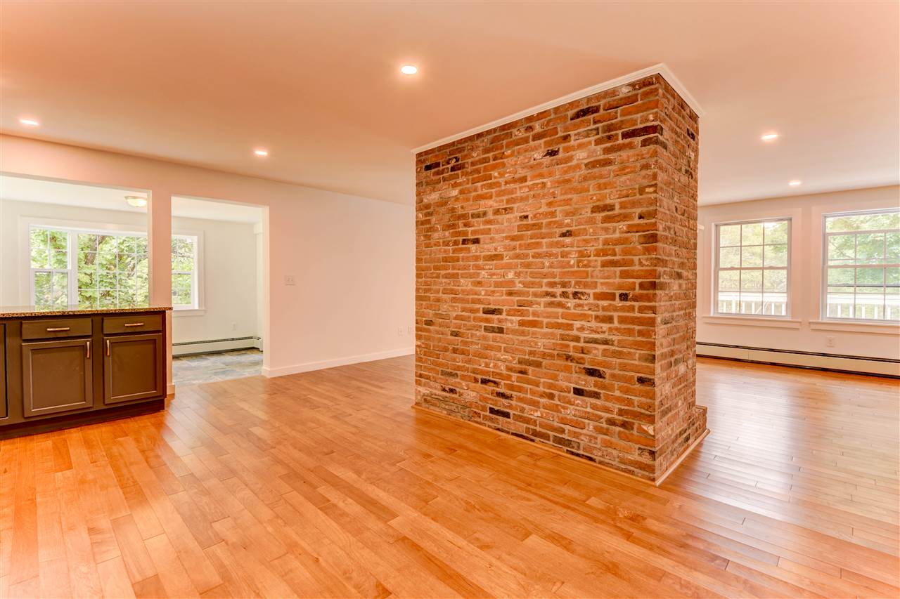 291 Cottage Street Bethlehem, NH 03574 - Photo 10 of 40 Gallery Image 10