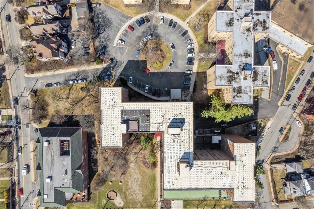 5 Bayard Road, Unit 121 Pittsburgh, PA 15213 - Photo 22 of 24 With easy access to public transportation and major highways, residents can easily explore all that Pittsburgh has to offer.