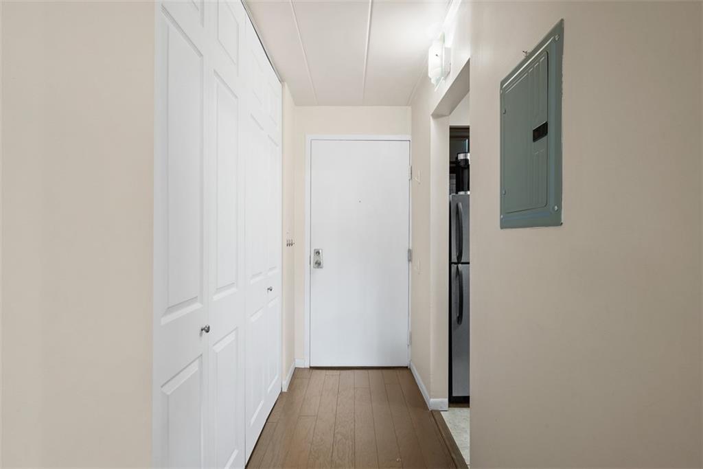 5 Bayard Road, Unit 121 Pittsburgh, PA 15213 - Photo 7 of 24 The combination of ample lighting, functional storage, and a clean, modern aesthetic makes this entryway both a convenient and welcoming space as you enter the condo, setting the tone for the rest of the home.