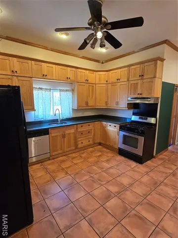 $210,000 | 10525 Summerfield St Jacob Road, Summerfield, IL 62289