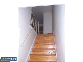 7326 Hiola Road Philadelphia, PA 19128 - Photo 5 of 12 Gallery Image 5