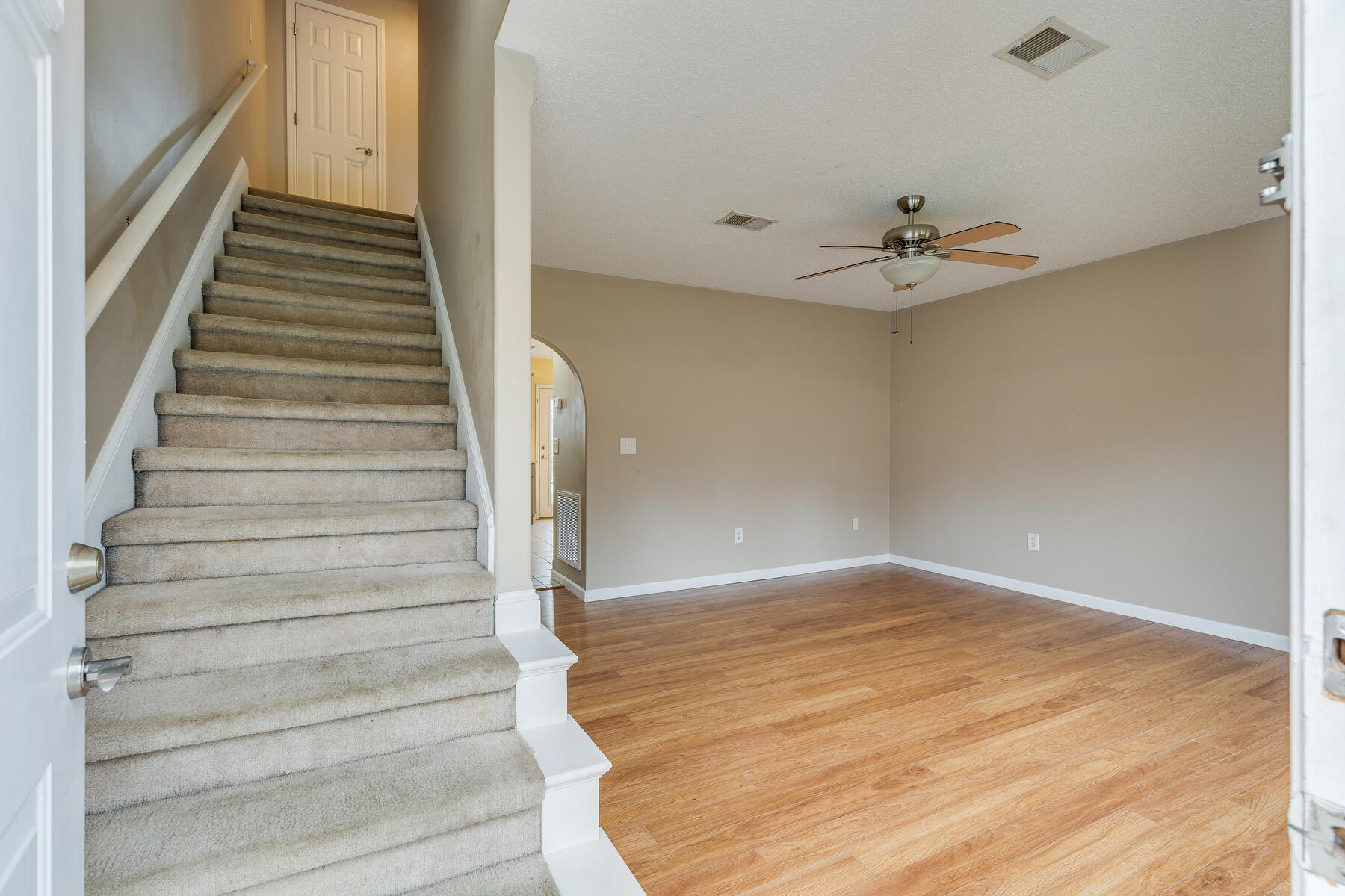 147 Old State Rte 34, Unit 2 Jonesborough, TN 37659 - Photo 5 of 23 003