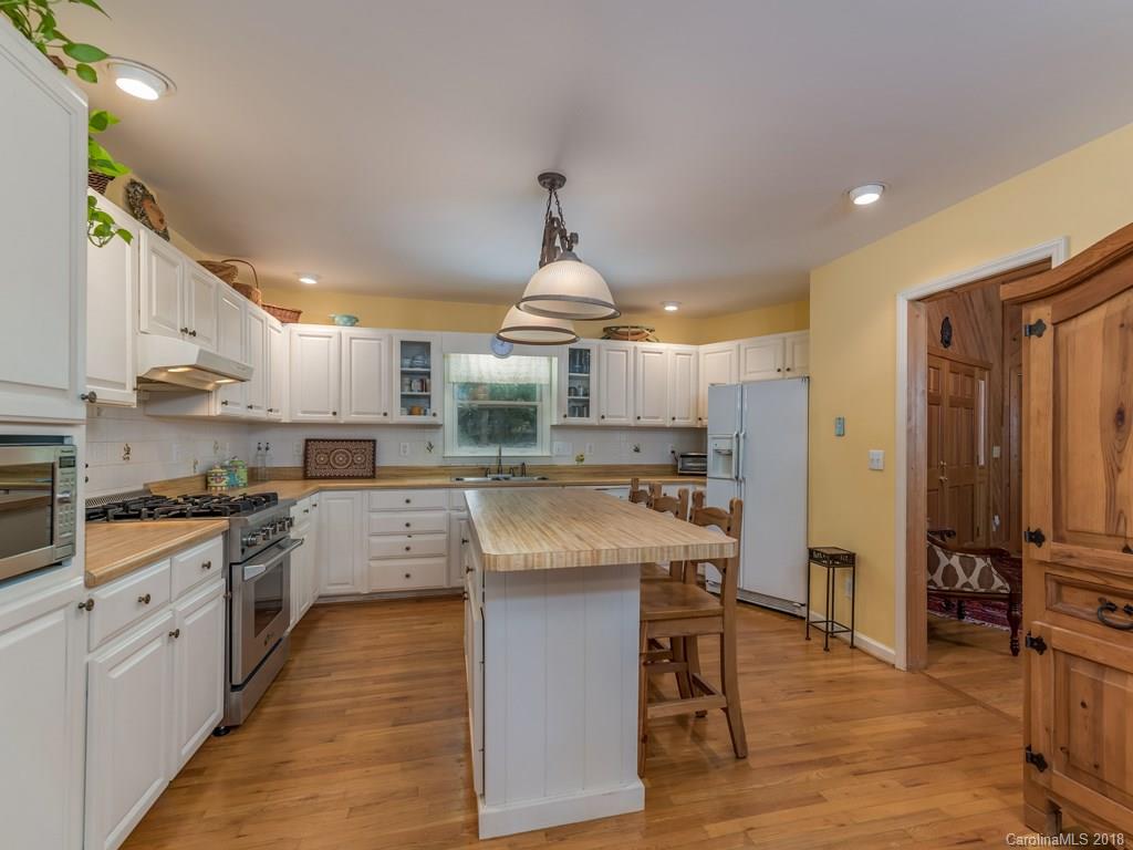 325 Aberdeen Road Rutherfordton, NC 28139 - Photo 5 of 32