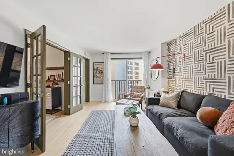 $565,000 | 1239 Vermont Avenue Northwest, Unit 709, Washington, DC 20005