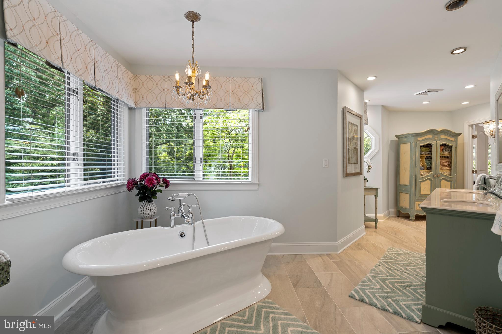 475 Reeds Road Downingtown, PA 19335 - Photo 39 of 78 Primary Bathroom