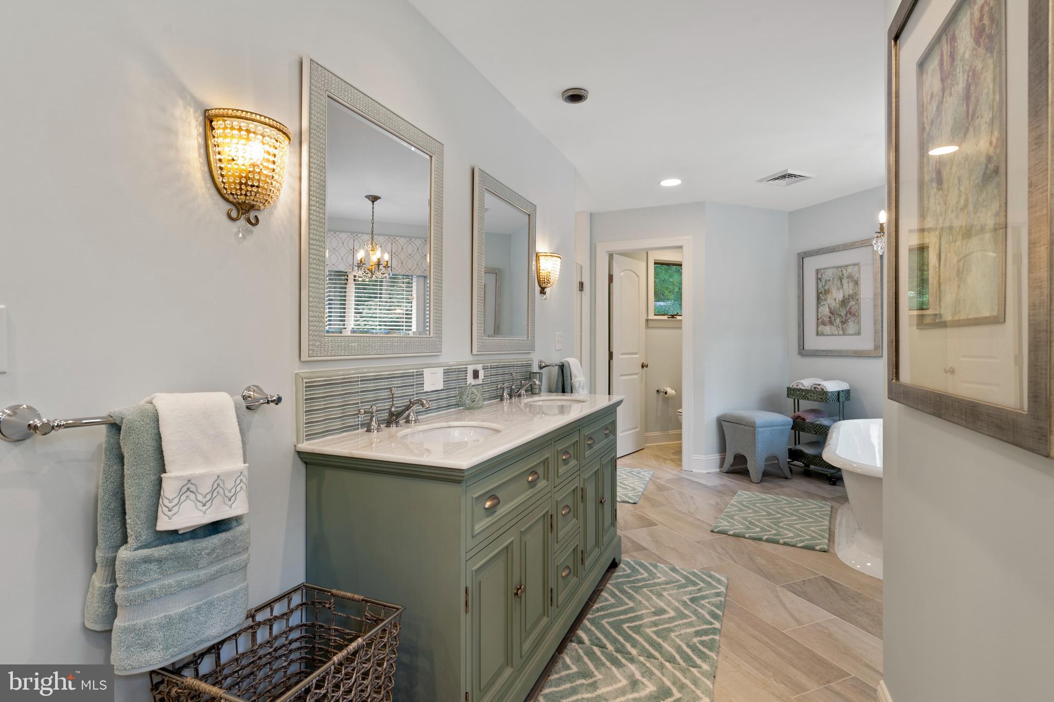 475 Reeds Road Downingtown, PA 19335 - Photo 43 of 78 Primary Bathroom