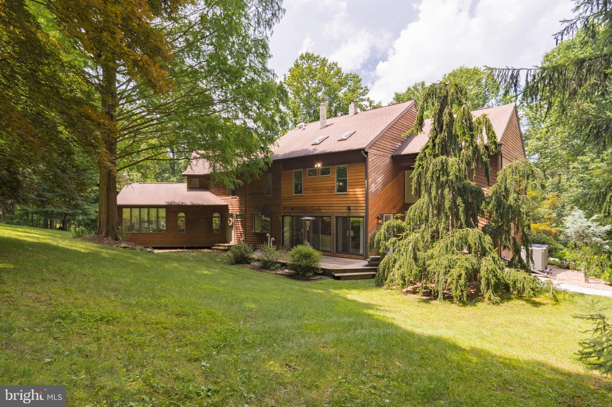 475 Reeds Road Downingtown, PA 19335 - Photo 64 of 78 Exterior Back