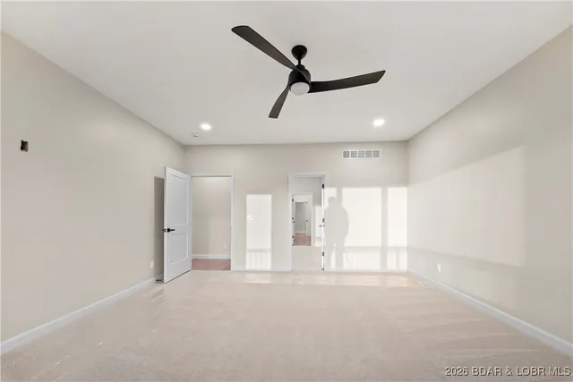 $789,000 | 422 Outer Drive, Lake Ozark, MO 65049