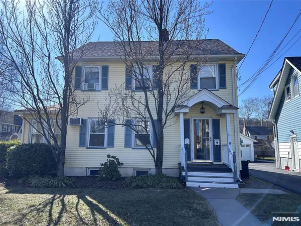 $2,200 | 58 Buena Vista Avenue, Unit 1, Hawthorne, NJ 07506