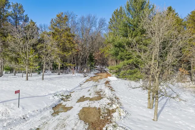 $299,900 | 766 Freedom, Wisconsin Dells, WI 53965