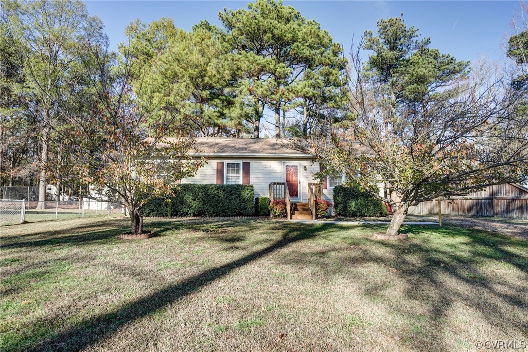 5506 Linda Road Sandston, VA 23150 - Photo 1 of 44 Super Cute Ranch in Convenient Sandston Location!