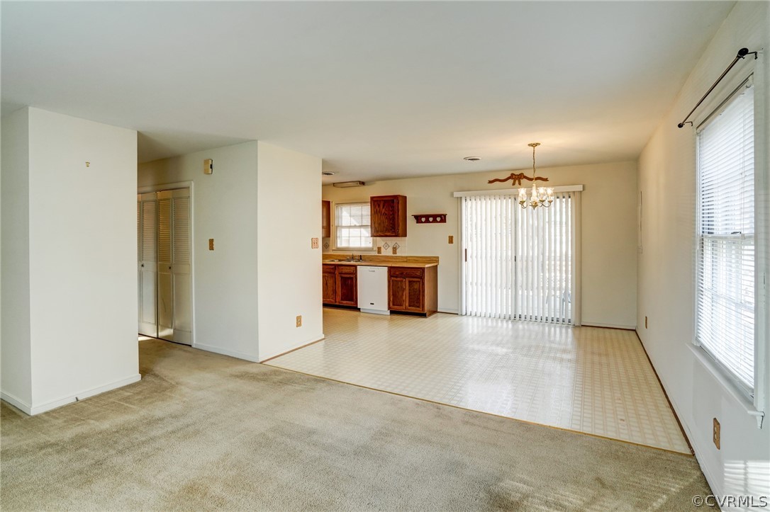 5506 Linda Road Sandston, VA 23150 - Photo 12 of 44 Large 11 x 17 Great Room with Fresh Carpets, Fresh Paint & Blinds! Just Move In!