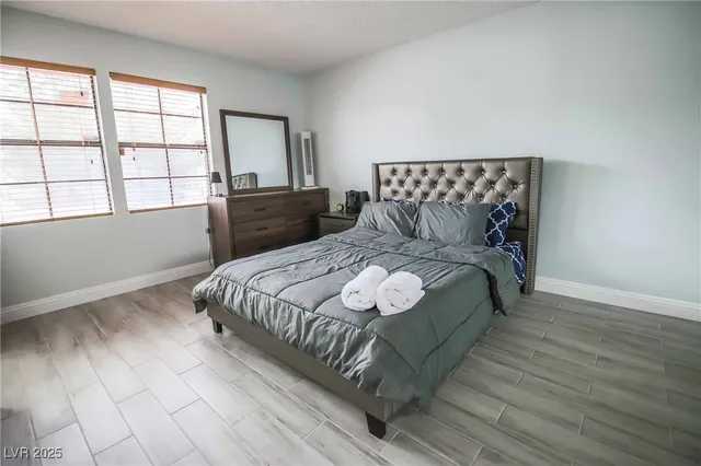 $2,995 | 7399 Topeka Drive, Las Vegas, NV 89147