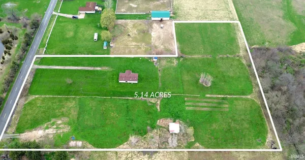$175,000 | 60076 County Road 9, Elkhart, IN 46517