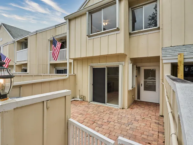 $350,000 | 6303 Riverwalk Lane, Unit 5, Jupiter, FL 33458