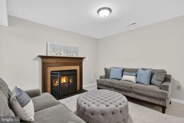 $738,000 | 903 Young Dairy Court, Herndon, VA 20170