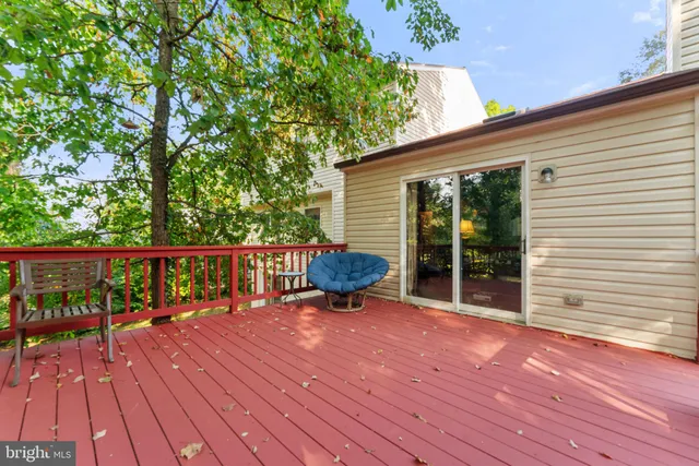 $738,000 | 903 Young Dairy Court, Herndon, VA 20170