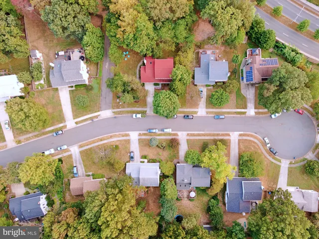 $738,000 | 903 Young Dairy Court, Herndon, VA 20170