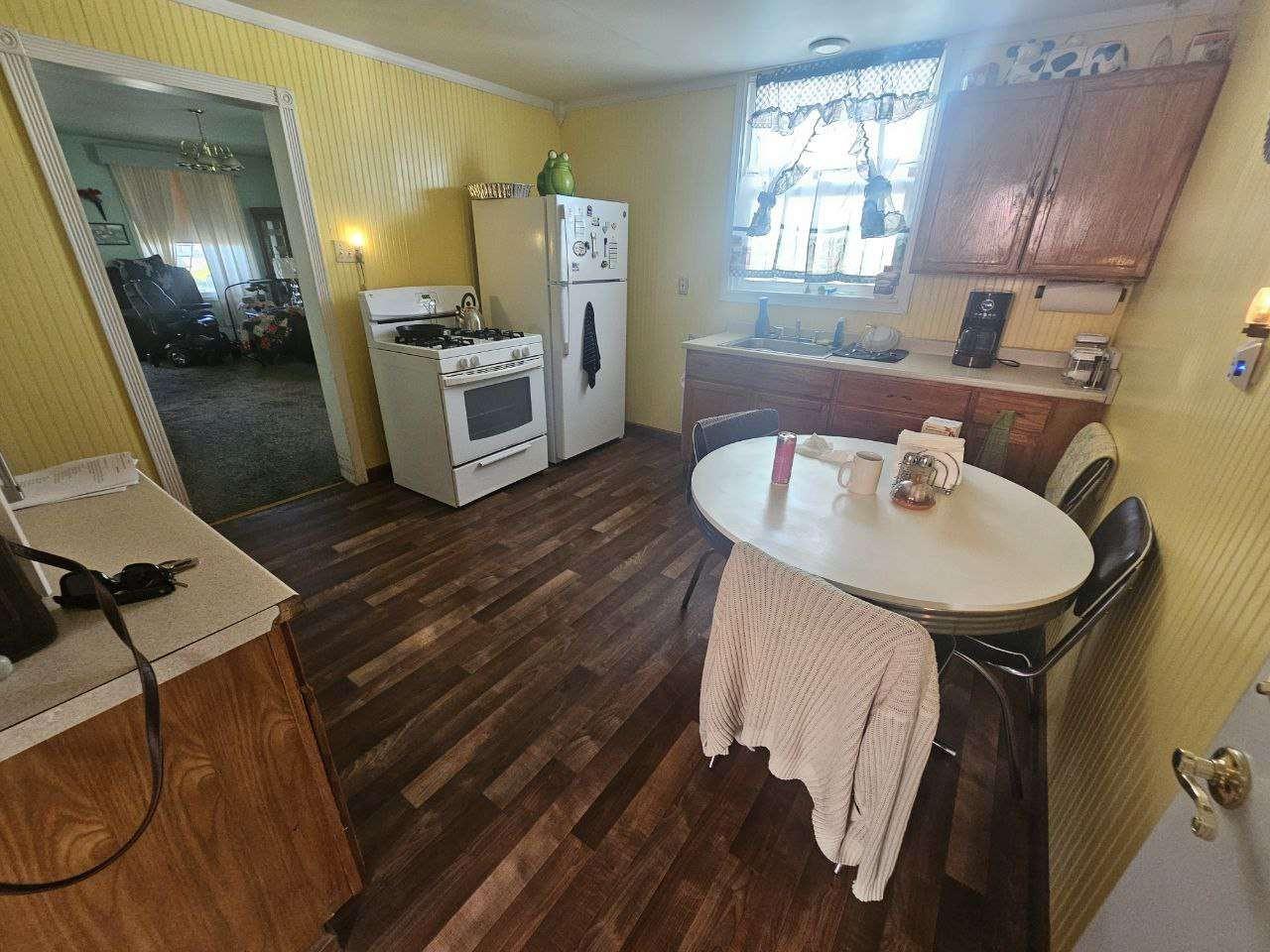 524 Madison Street Red Bluff, CA 96080 - Photo 23 of 40