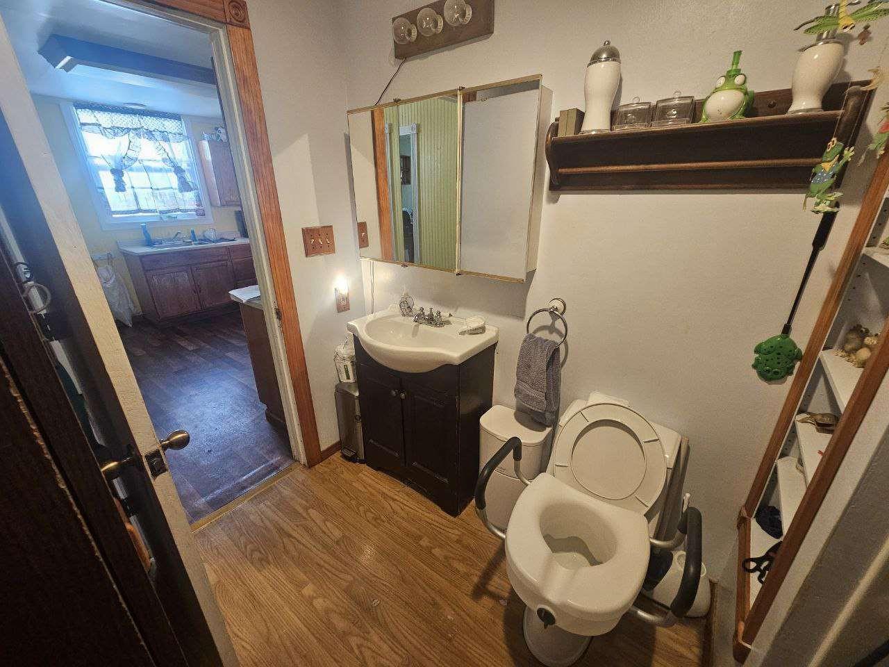 524 Madison Street Red Bluff, CA 96080 - Photo 24 of 40