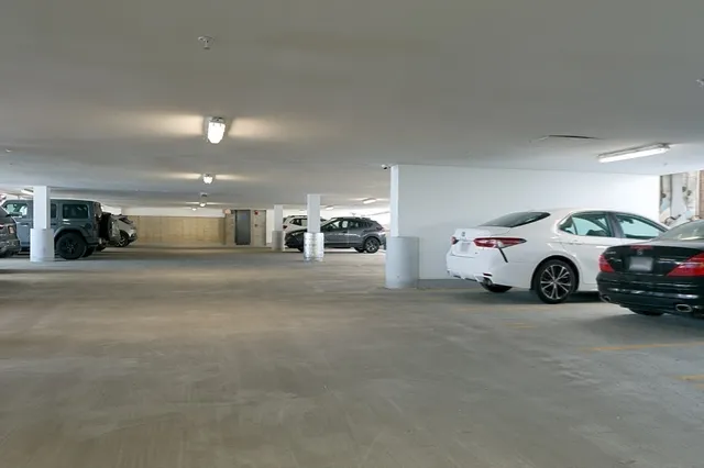 $464,999 | 65 Lake Avenue, Unit 220, Worcester, MA 01604