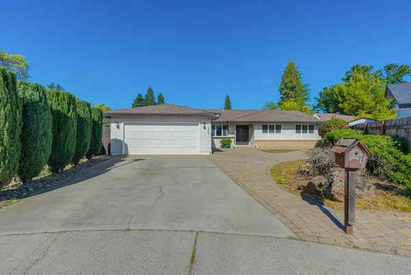 $660,000 | 5916 13th Street, Sacramento, CA 95822