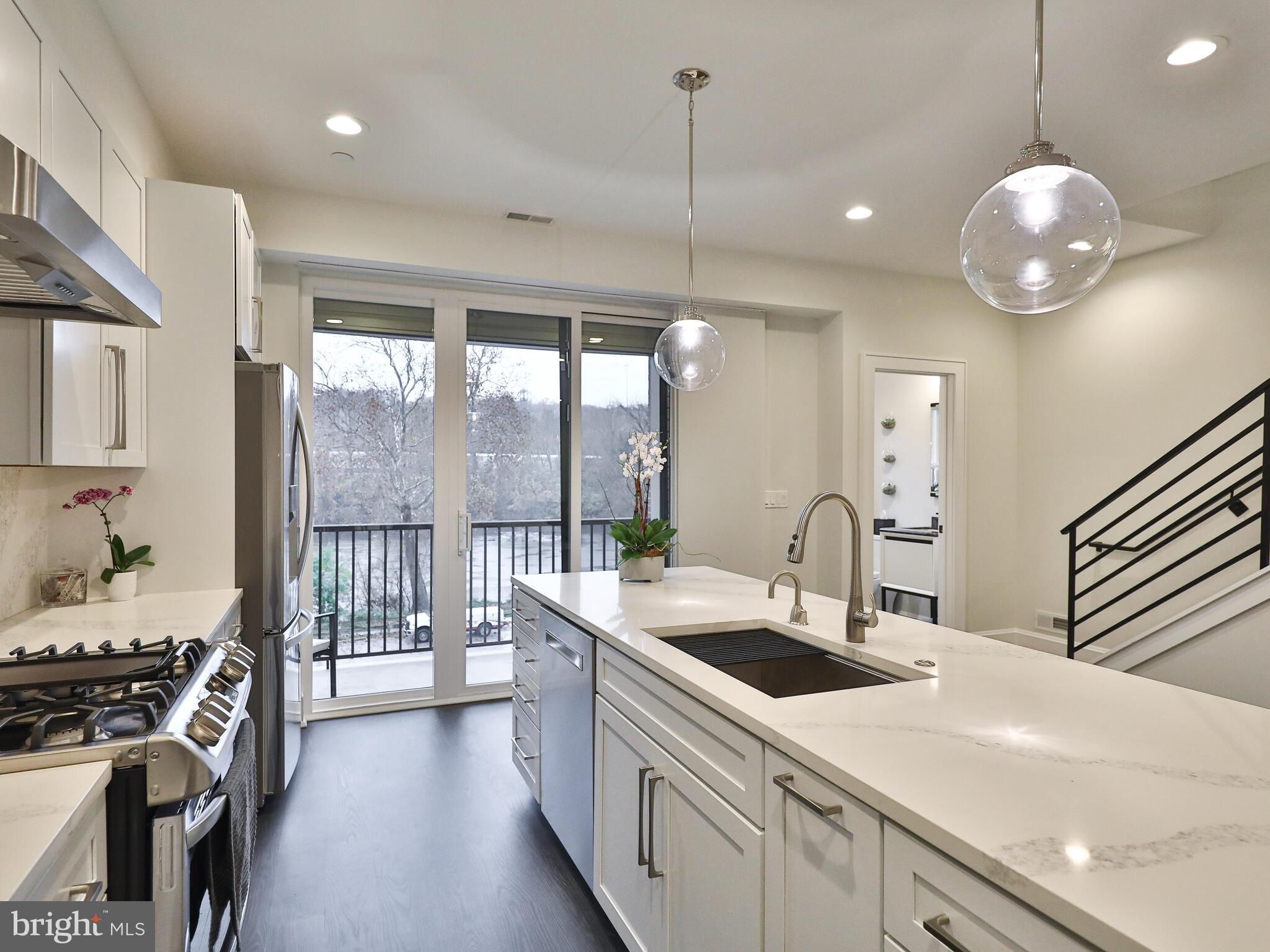 4447 River Ridge Court Philadelphia, PA 19129 - Photo 11 of 49 Gallery Image 11