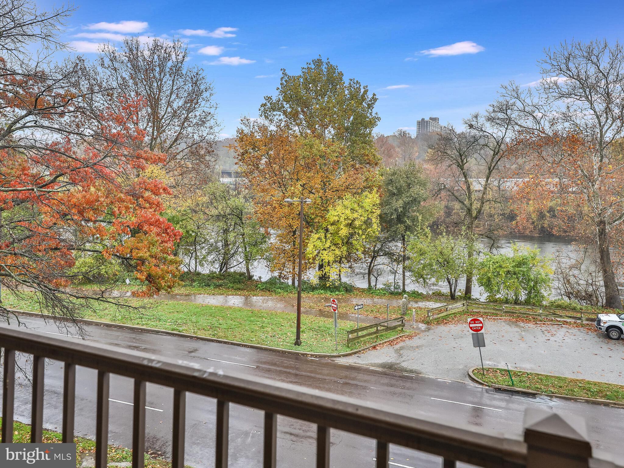4447 River Ridge Court Philadelphia, PA 19129 - Photo 13 of 49 Gallery Image 13