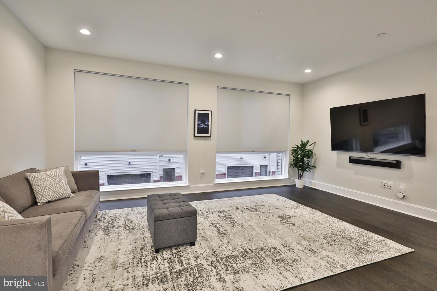 4447 River Ridge Court Philadelphia, PA 19129 - Photo 17 of 49 Gallery Image 17