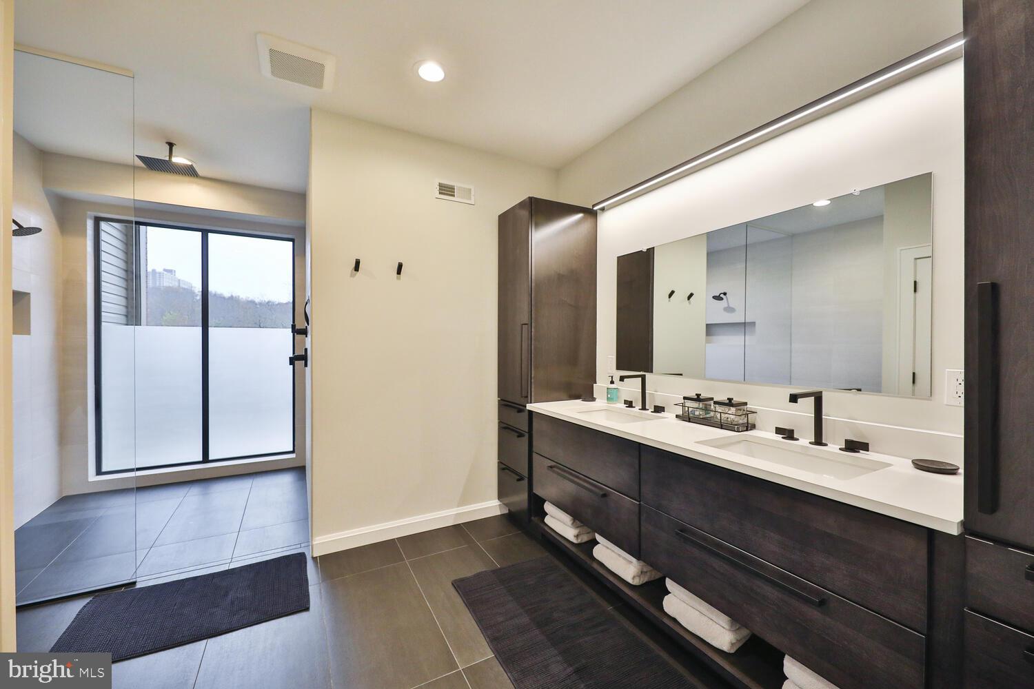4447 River Ridge Court Philadelphia, PA 19129 - Photo 38 of 49 Gallery Image 38