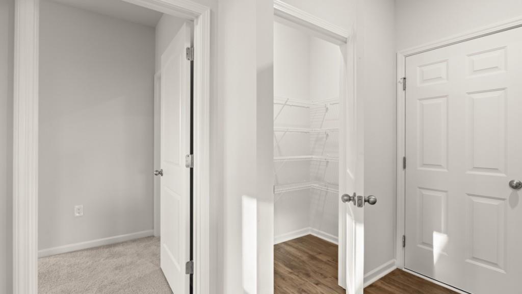 4023 Peregrine Way Gainesville, GA 30506 - Photo 8 of 33