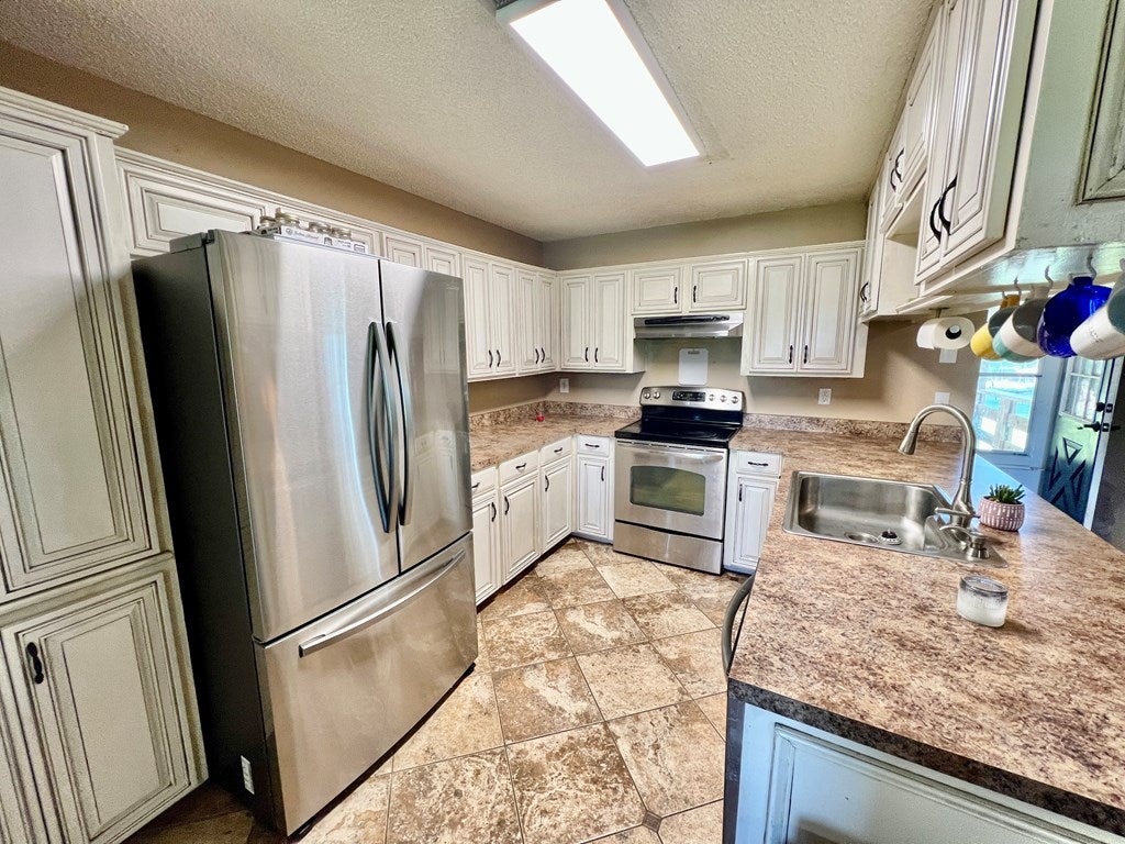3971 Quillie Jones Road Adel, GA 31620 - Photo 5 of 19 Gallery Image 5