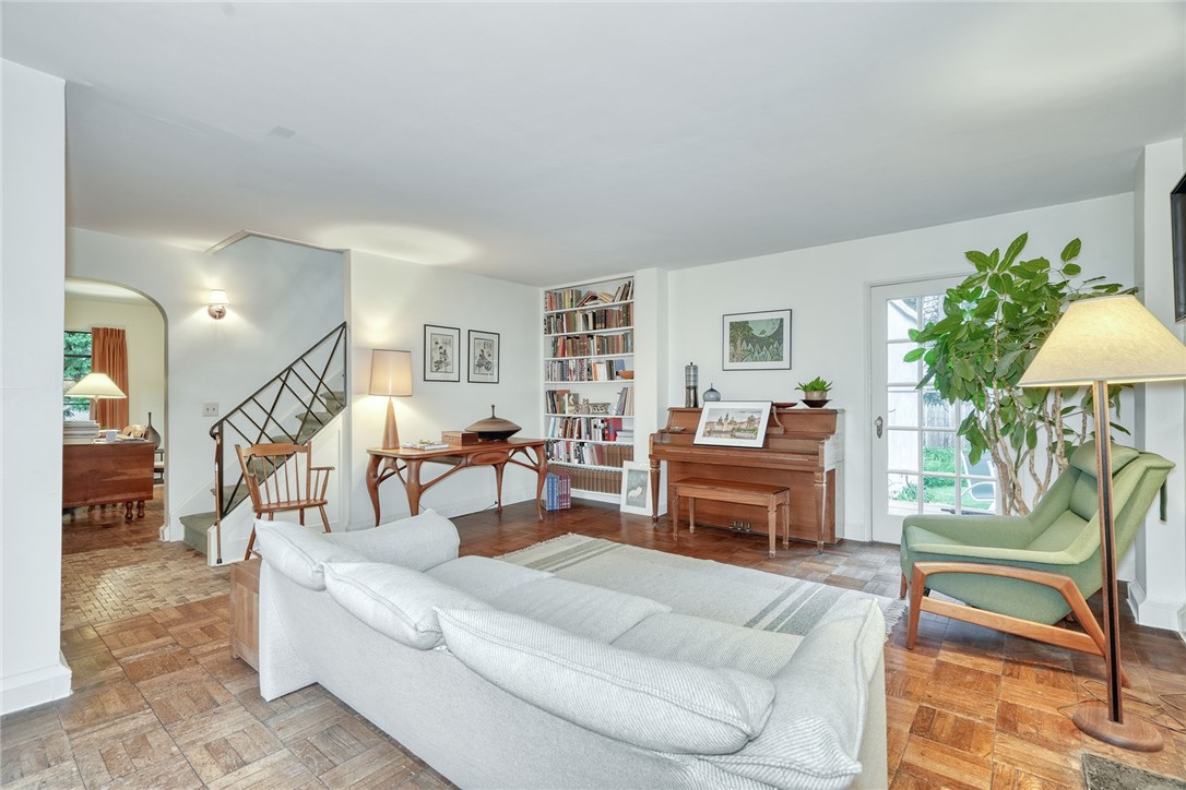 160 Commonwealth Road Brighton, NY 14618 - Photo 11 of 45 Living room