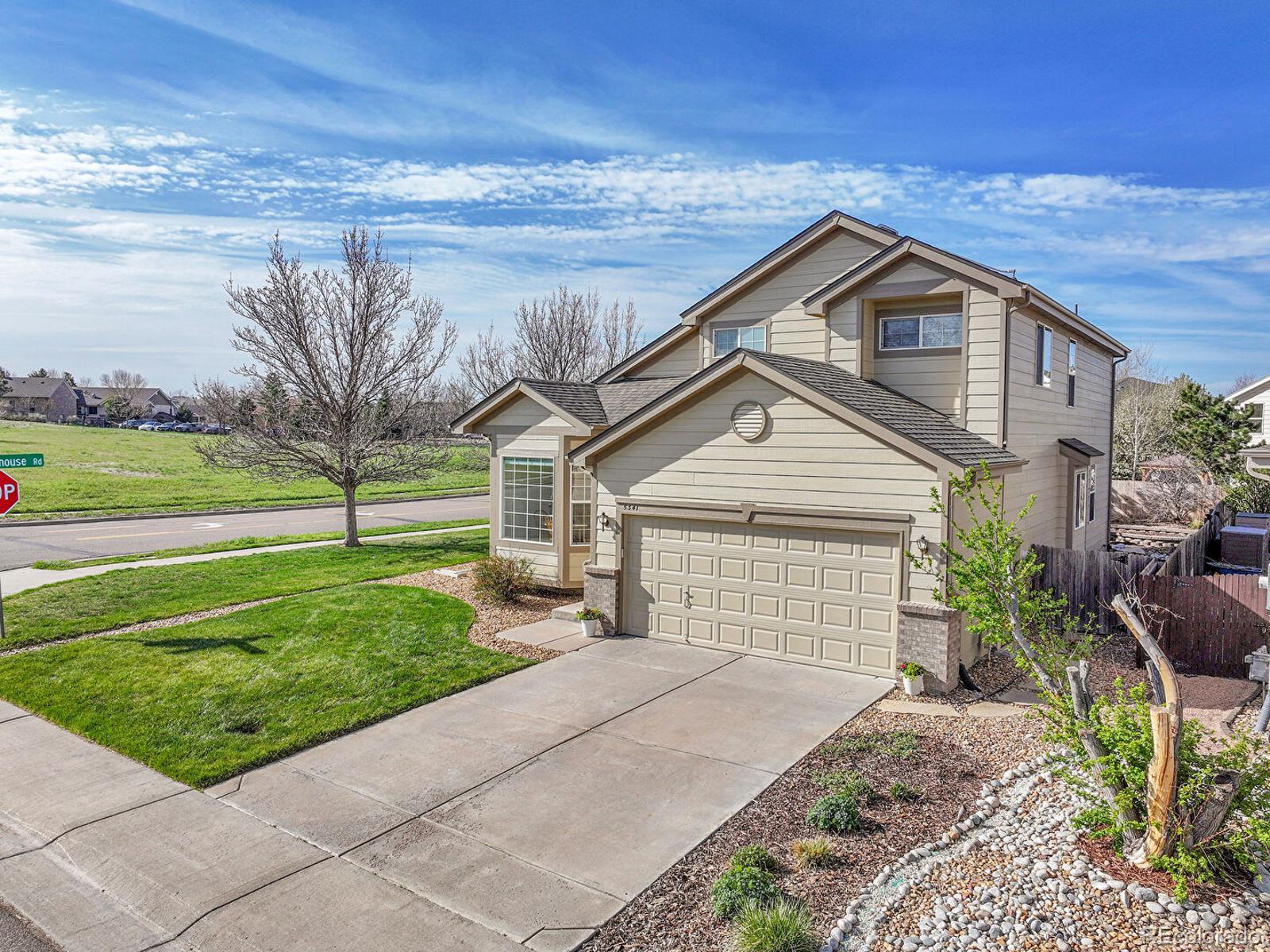 5341 Rhyolite Way Parker, CO 80134 - Photo 3 of 48 Gallery Image 3