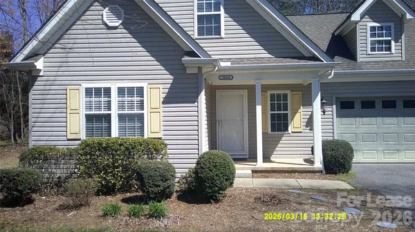 $1,850 | 3826 16th Street Northeast, Unit A, Hickory, NC 28601