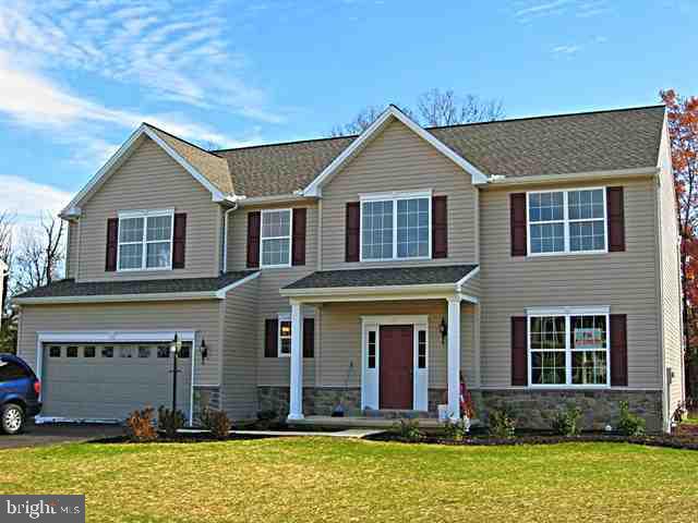 19 Forge Road Carlisle, PA 17015 - Photo 1 of 18 Gallery Image 1