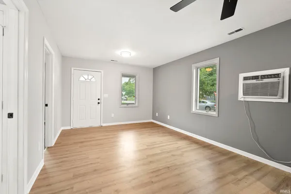 $159,900 | 2758 Abbott Street, Fort Wayne, IN 46806
