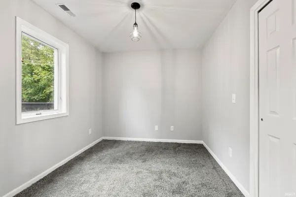 $159,900 | 2758 Abbott Street, Fort Wayne, IN 46806