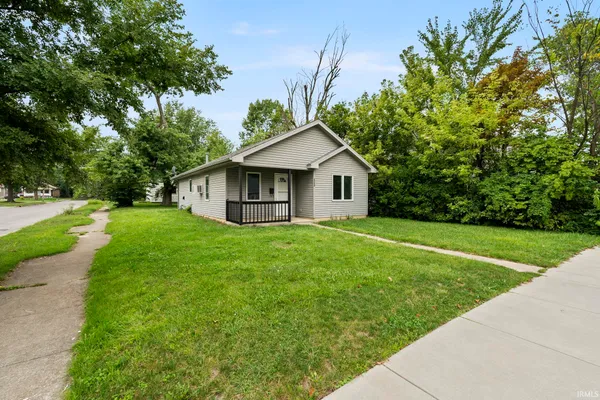 $159,900 | 2758 Abbott Street, Fort Wayne, IN 46806