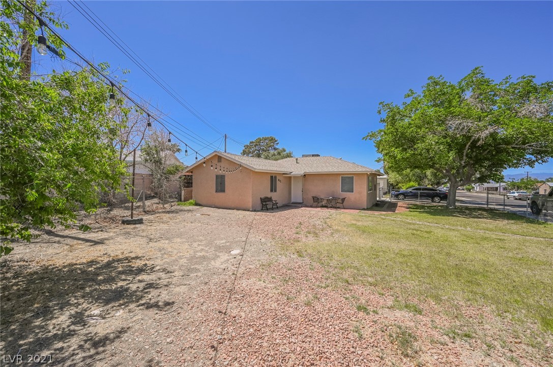 632 National Street Henderson, NV 89015 - Photo 8 of 38