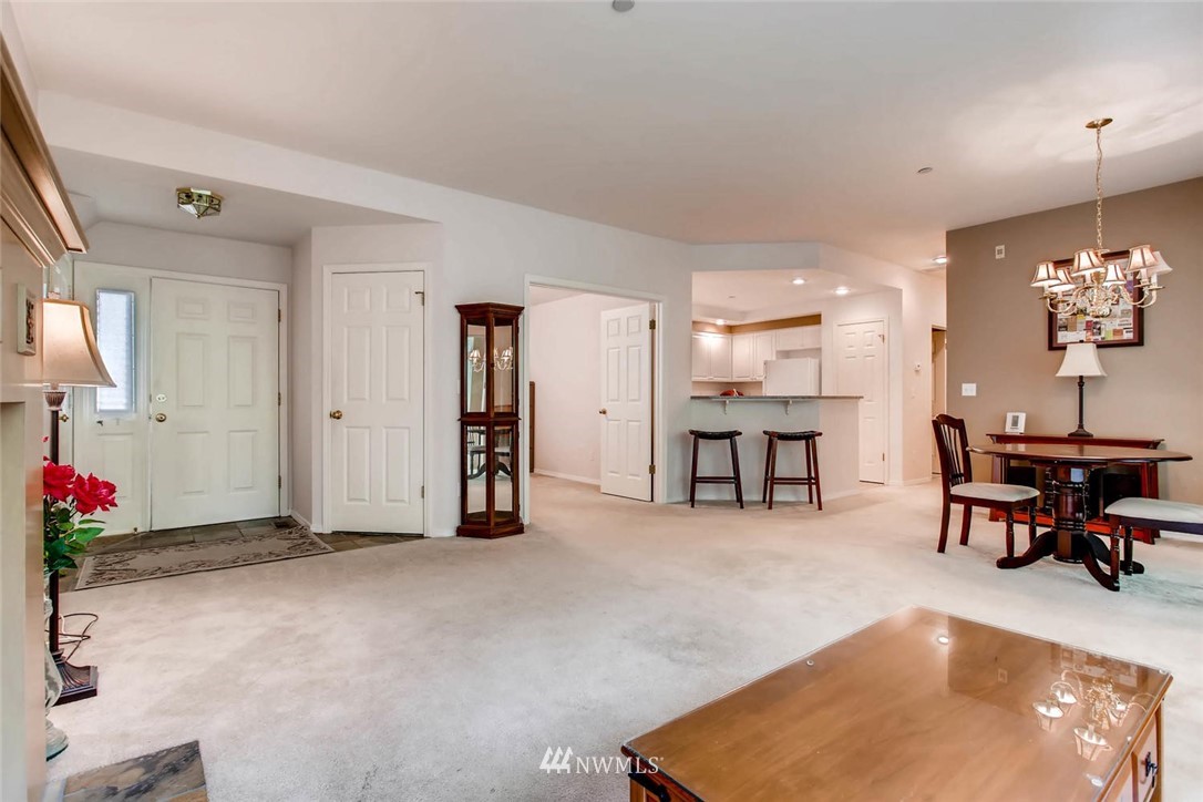 714 228th Street Southwest, Unit O102 Bothell, WA 98021 - Photo 6 of 22 Gallery Image 6