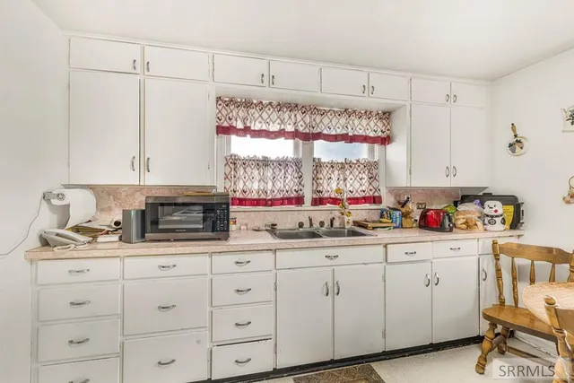 $369,500 | 209 East Main Street, Teton, ID 83451