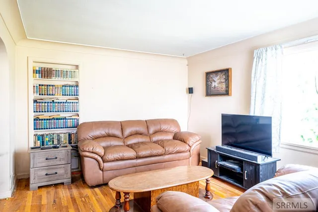 $369,500 | 209 East Main Street, Teton, ID 83451