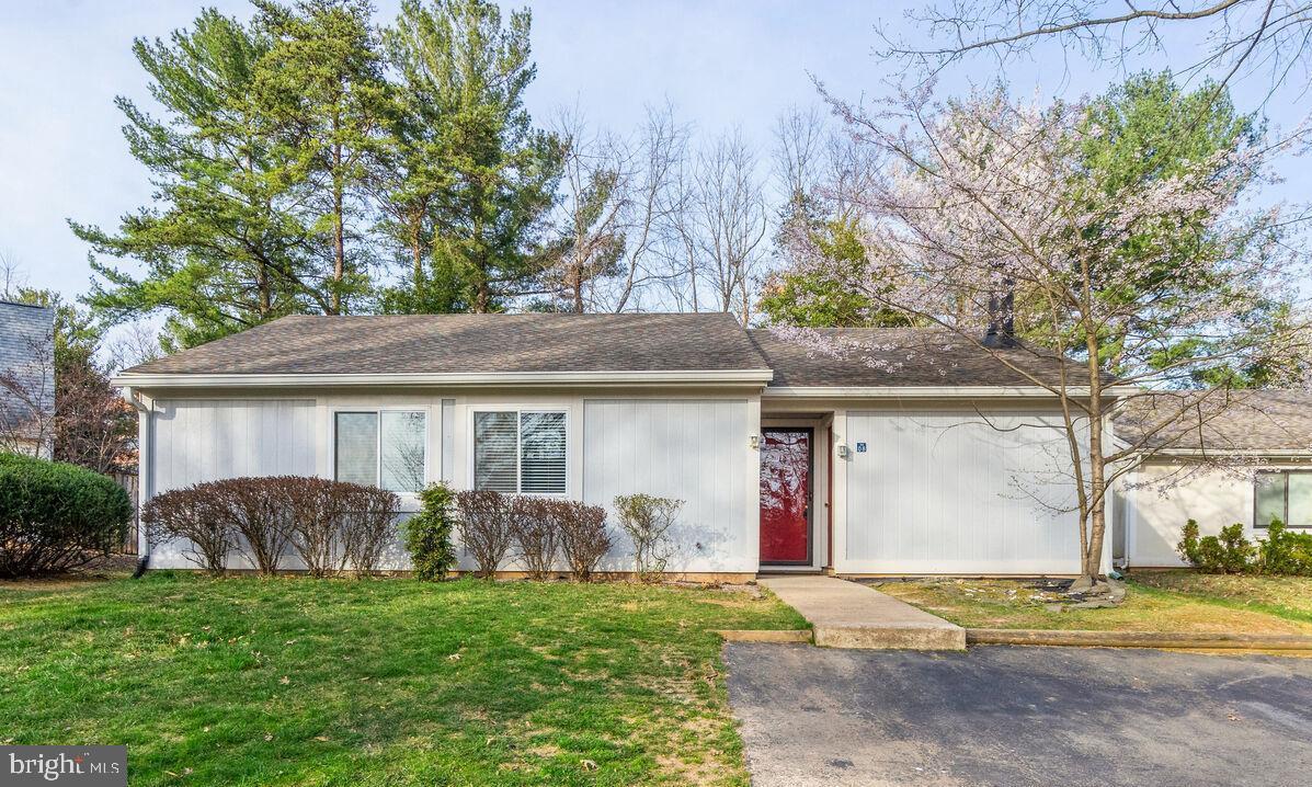 11408 Turnmill Lane Reston, VA 20191 - Photo 1 of 17 a view of a house with a yard