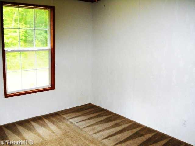 435 Oak Ridge Drive King, NC 27021 - Photo 14 of 14 Interior Space/Layout.