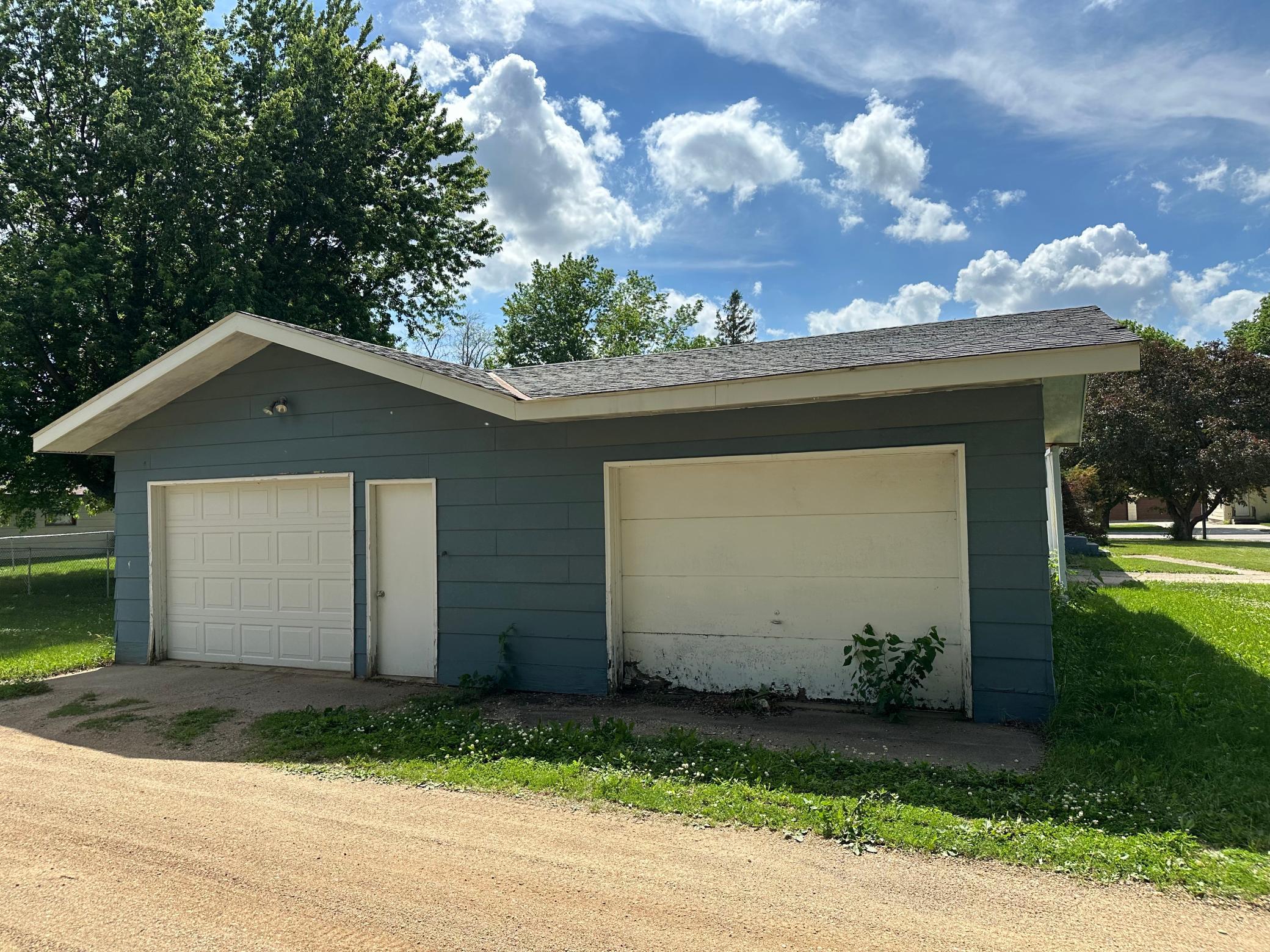 100 Deschepper Street Marshall, MN 56258 - Photo 25 of 25