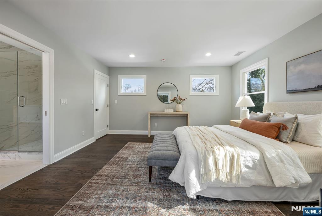 35 Lloyd Road Ho-Ho-Kus, NJ 07423 - Photo 13 of 28