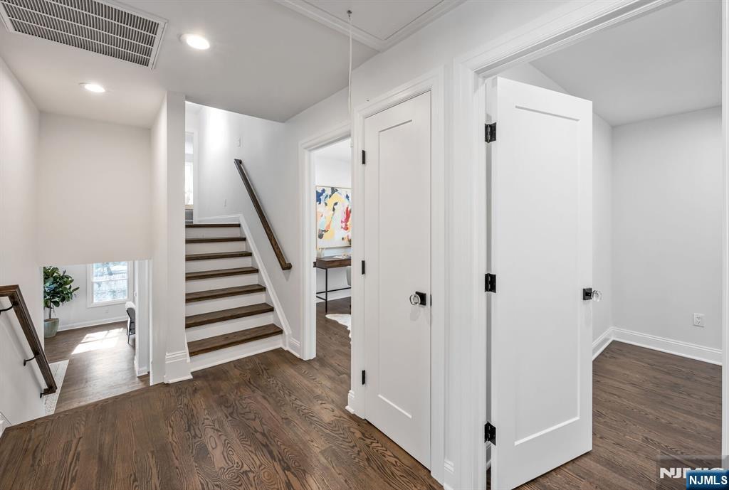 35 Lloyd Road Ho-Ho-Kus, NJ 07423 - Photo 21 of 28