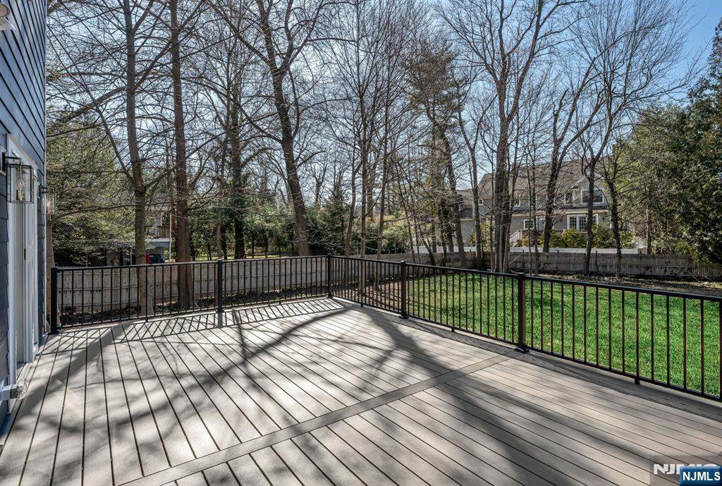 35 Lloyd Road Ho-Ho-Kus, NJ 07423 - Photo 28 of 28